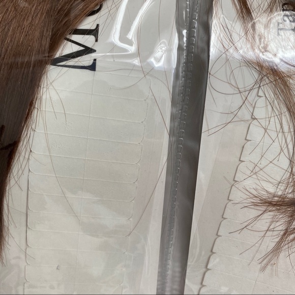 Moresso tape in extensions - Picture 7 of 7